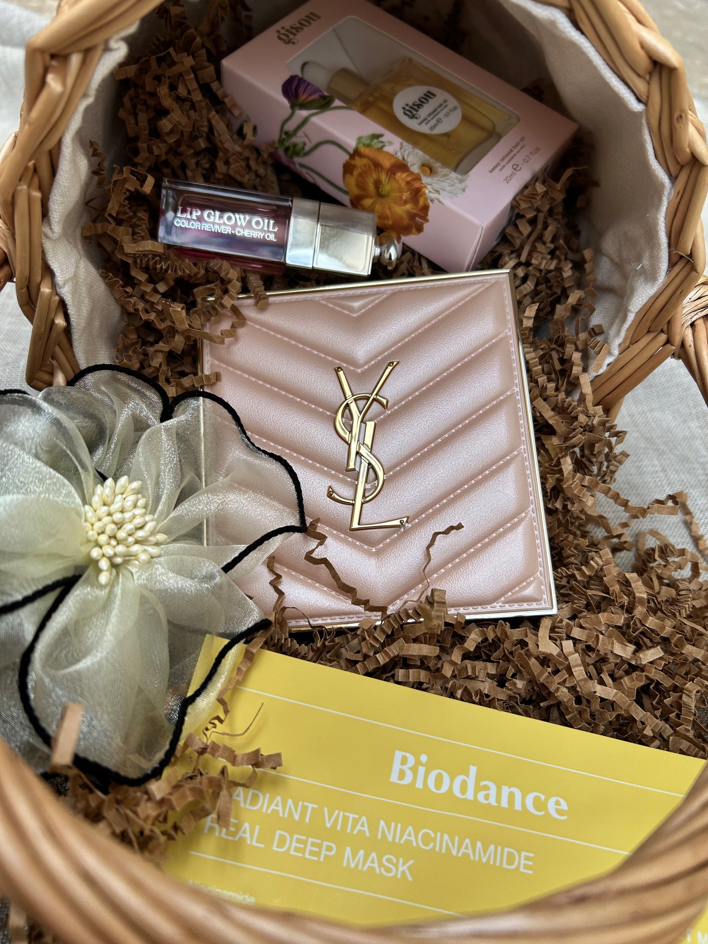 Camilla Gift Basket